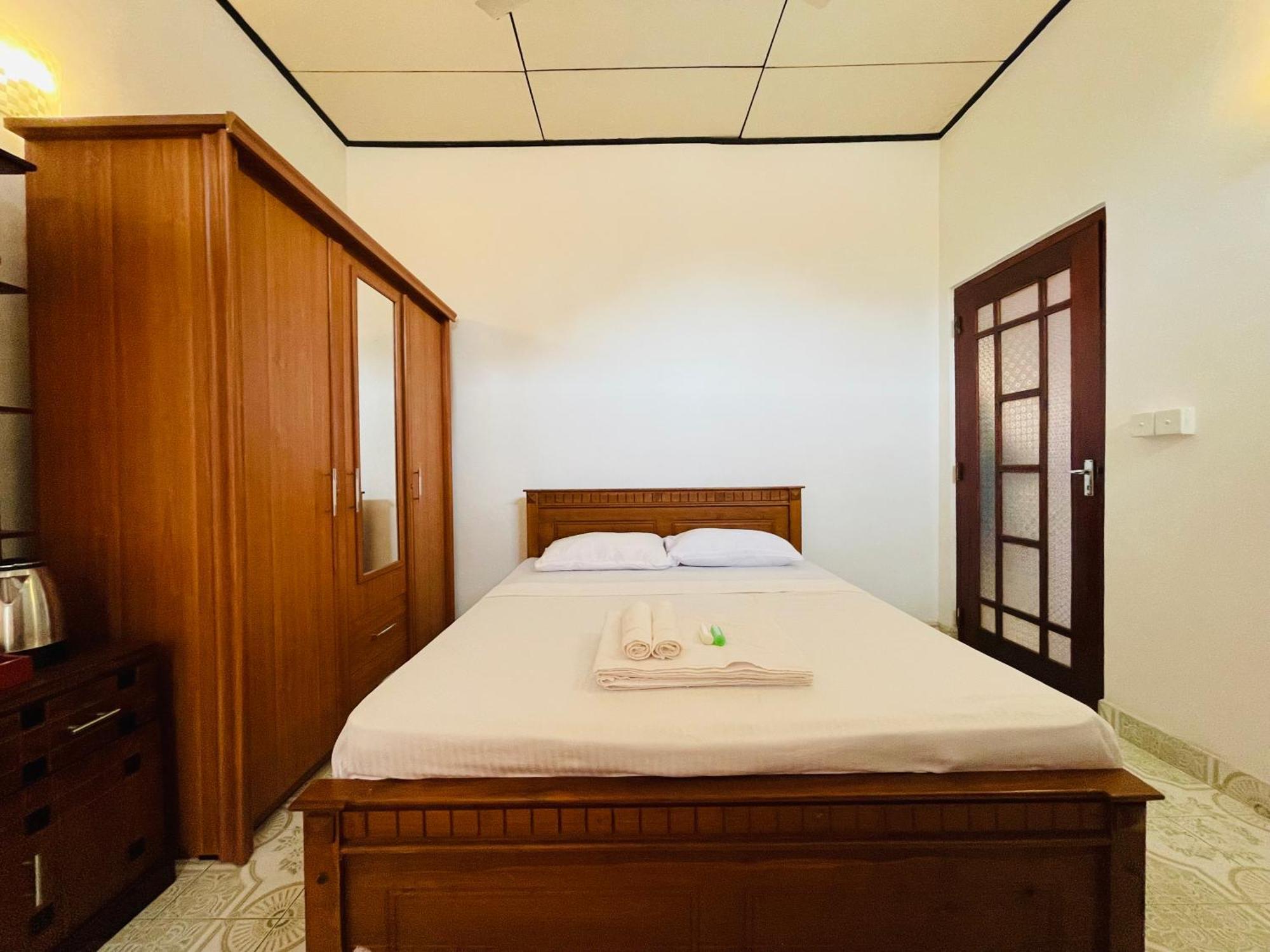 Rivinson Hotel Негомбо Екстериор снимка